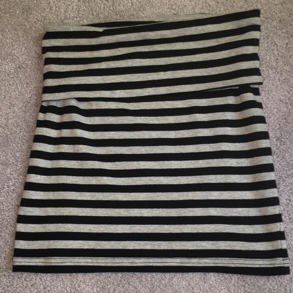 Forever 21 striped skirt